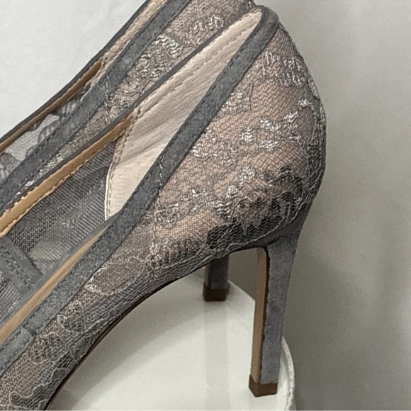 Banana Republic Gray Lace Madison Heels Stilettos Holiday Dress Shoes Size 6 - Picture 6 of 16